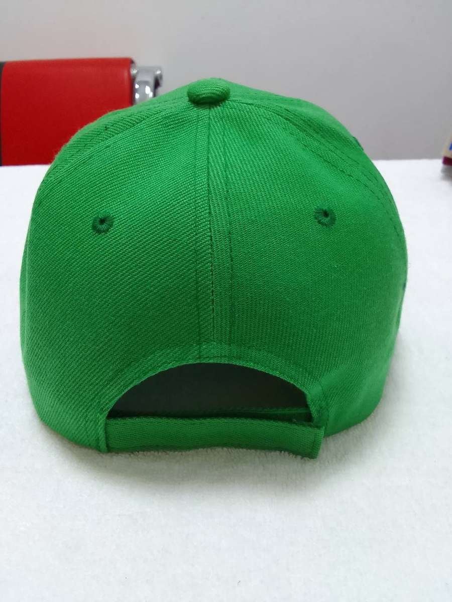 Green Acryllic Back Acrylic Caps UAE