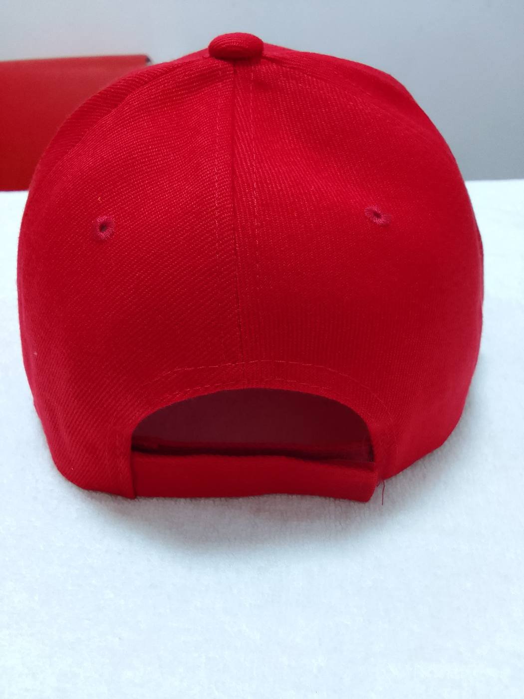Red Acryllic Back Acrylic Caps UAE